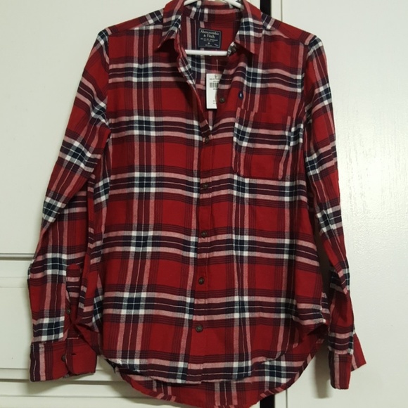 Abercrombie & Fitch Tops - NWT ABERCROMBIE  Flannel size M